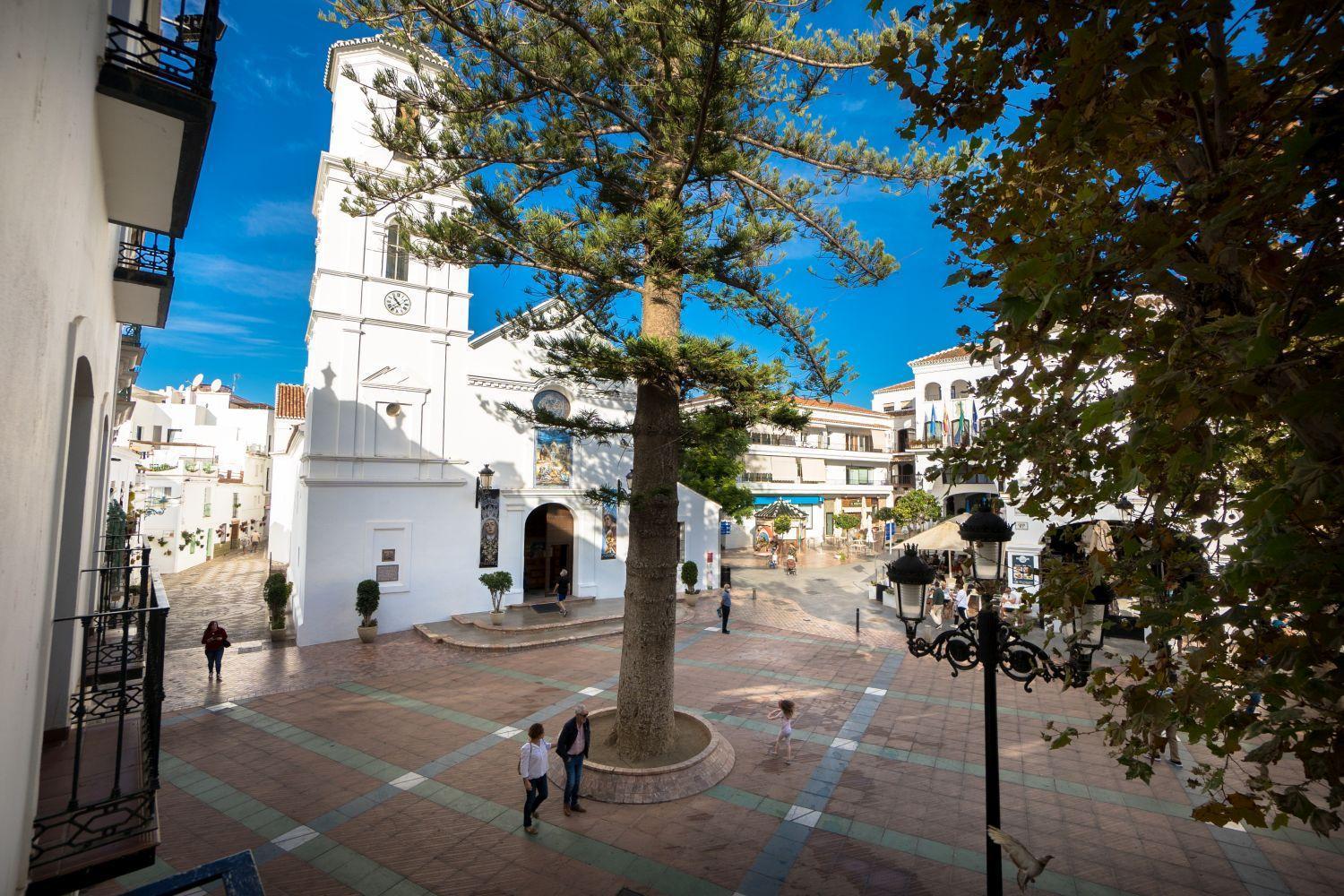 Balcon De Europa 4 Menyber Apartment Nerja Ngoại thất bức ảnh